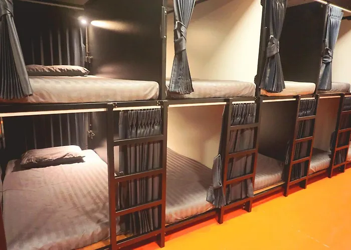 Silom Soi 3 Hash Hostel